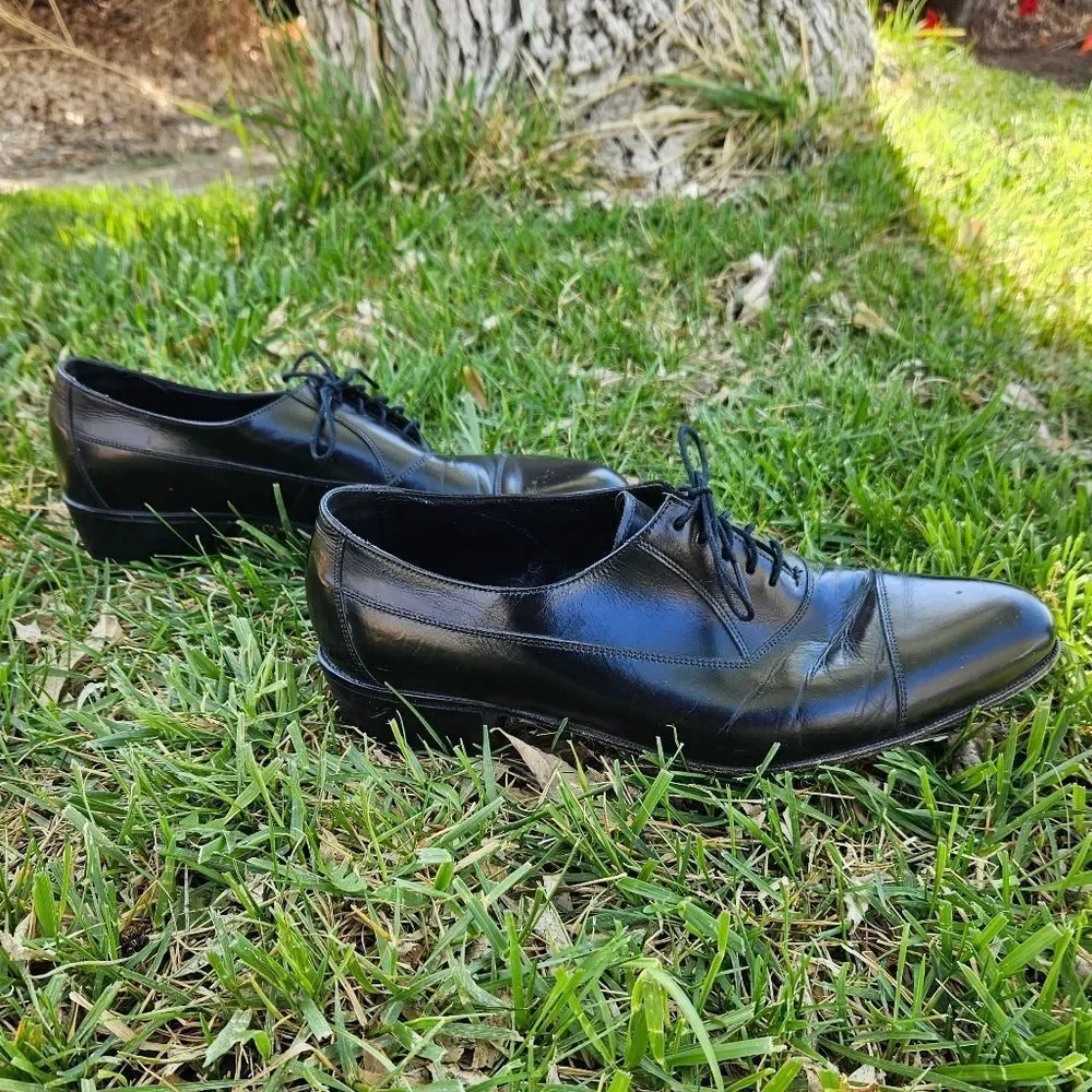 Florsheim Classic Black Oxfords Size 10.5